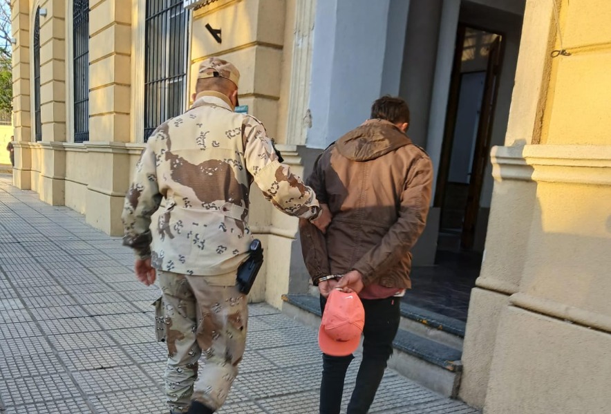 BRIGADA DE CONCORDIA SECUESTRA DOS EQUINOS