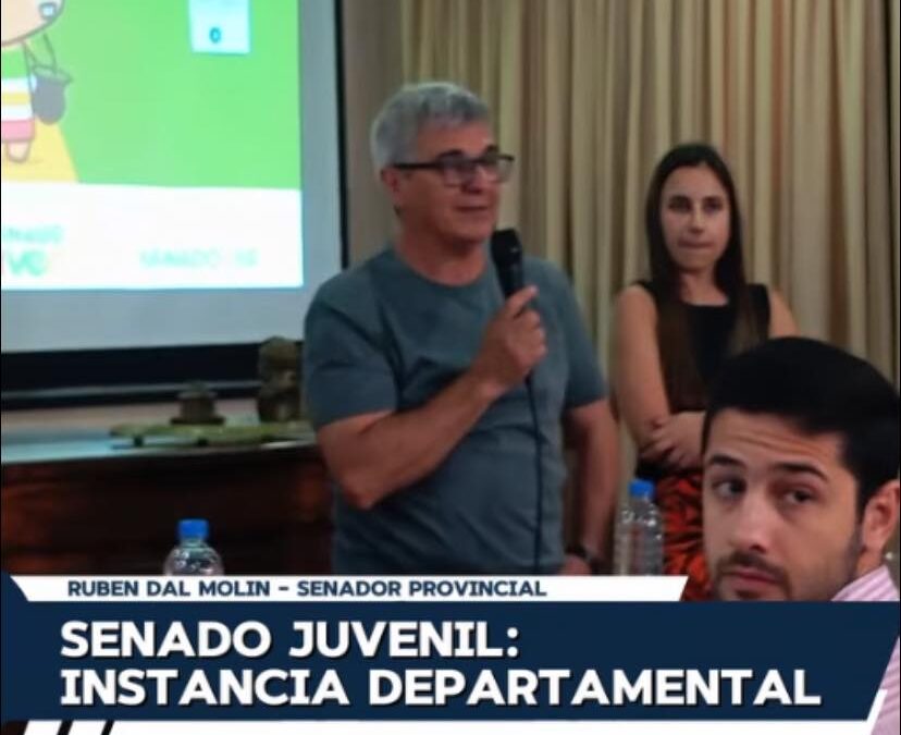 LANGA…EL SENADOR TENÍA QUE DAR EL EJEMPLO Y FUE DE REMERA