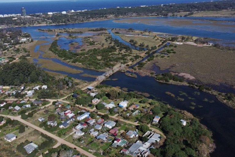 Un argentino denunció haber encontrado un antiguo tesoro en un arroyo de la costa Uruguaya