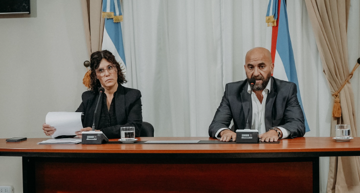 Detectan que el Iosper pagaba sueldos de $16 millones y que la deuda asciende al doble de lo informado