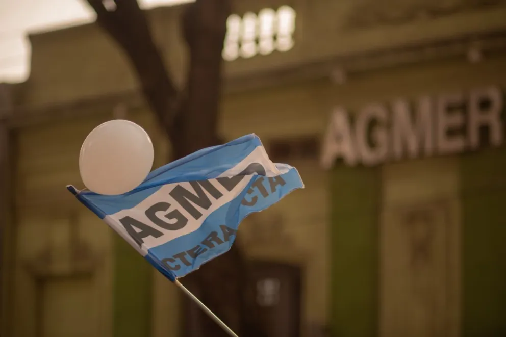 Agmer rechazó la intervención del Iosper y se declaró en “alerta permanente”