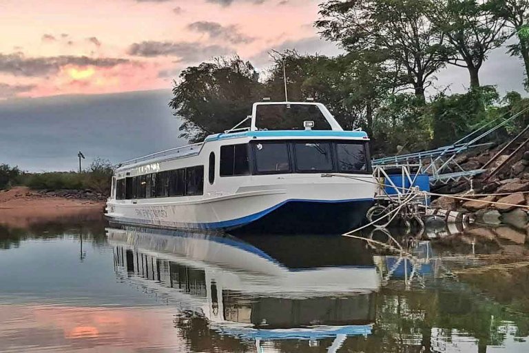 Todo listo para que se anuncien los paseos en catamarán por el embalse de Salto Grande