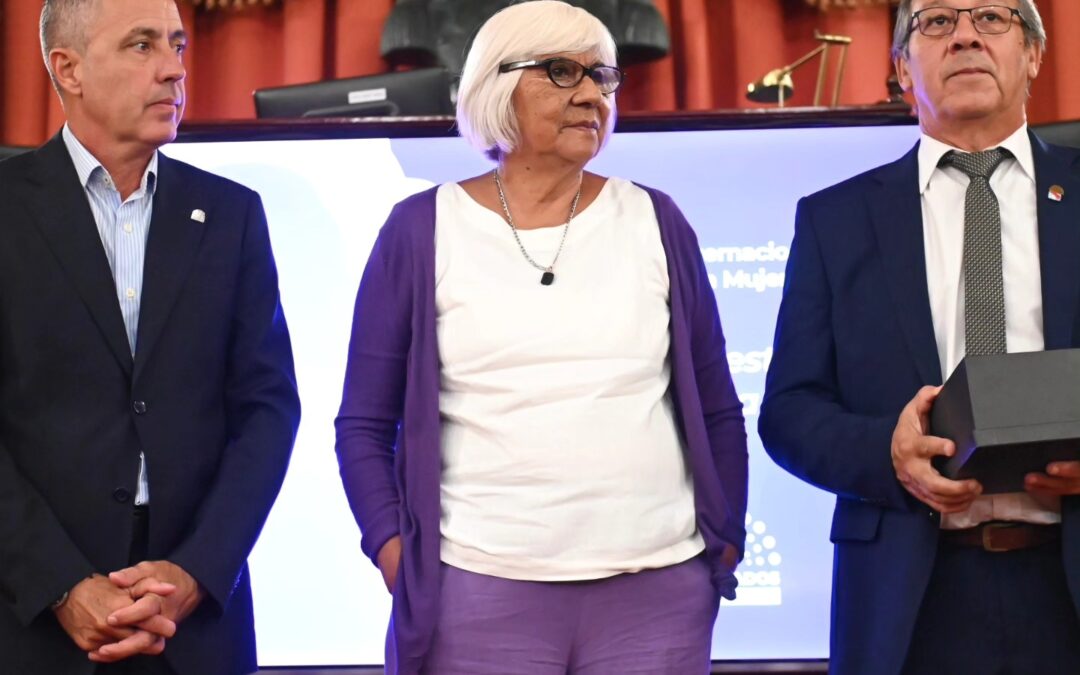 MARGARITA ZERDA RECONOCIDA POR LA CÁMARA DE DIPUTADOS ENTRE LAS MUJERES ENTRERRIANAS DEL PRIMER «HOMENAJE A MUJERES DE NUESTRA TIERRA»