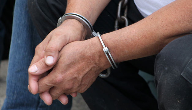 Profesor chajariense viajaba en colectivo con estupefacientes: fue detenido
