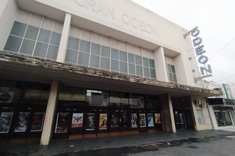 El Odeón apagó su pantalla de cine y el nuevo responsable de la sala contó como seguirá funcionando