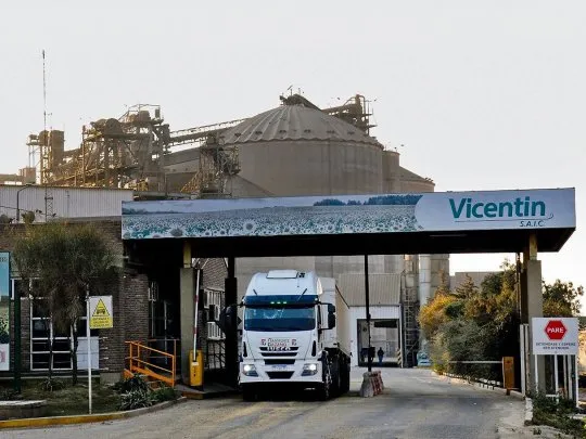Crisis total en Vicentin: cierra sus plantas y deja en vilo a más de 1.000 trabajadores