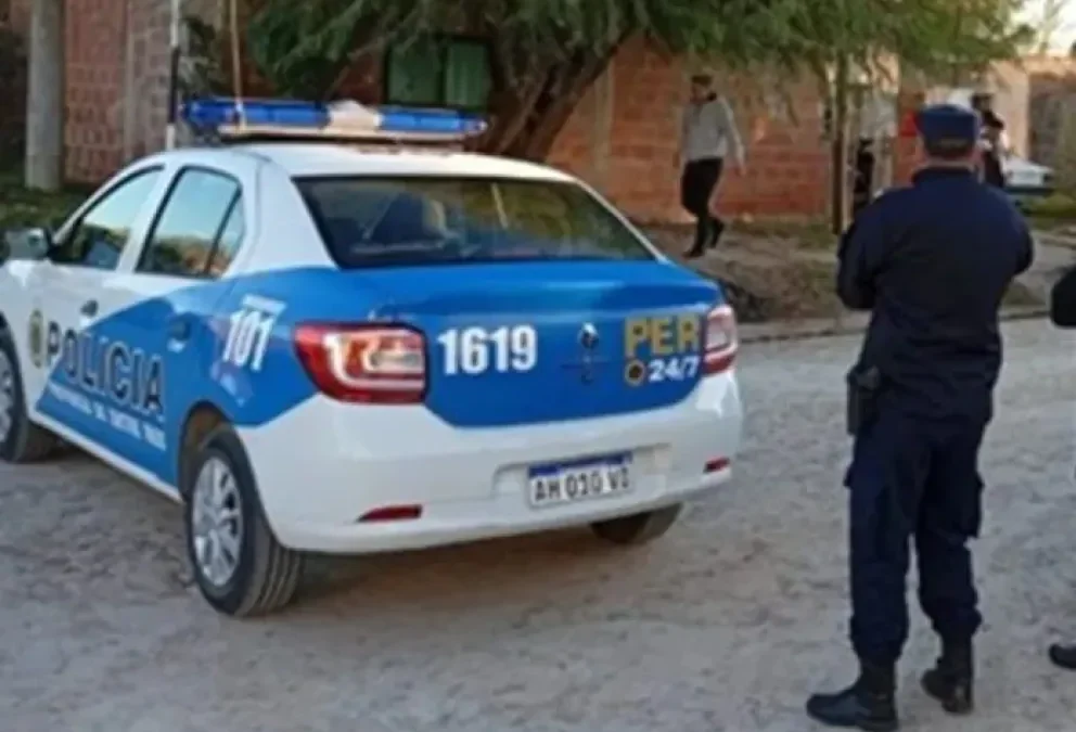 Brutal femicidio en Victoria: el autor se hirió y está detenido