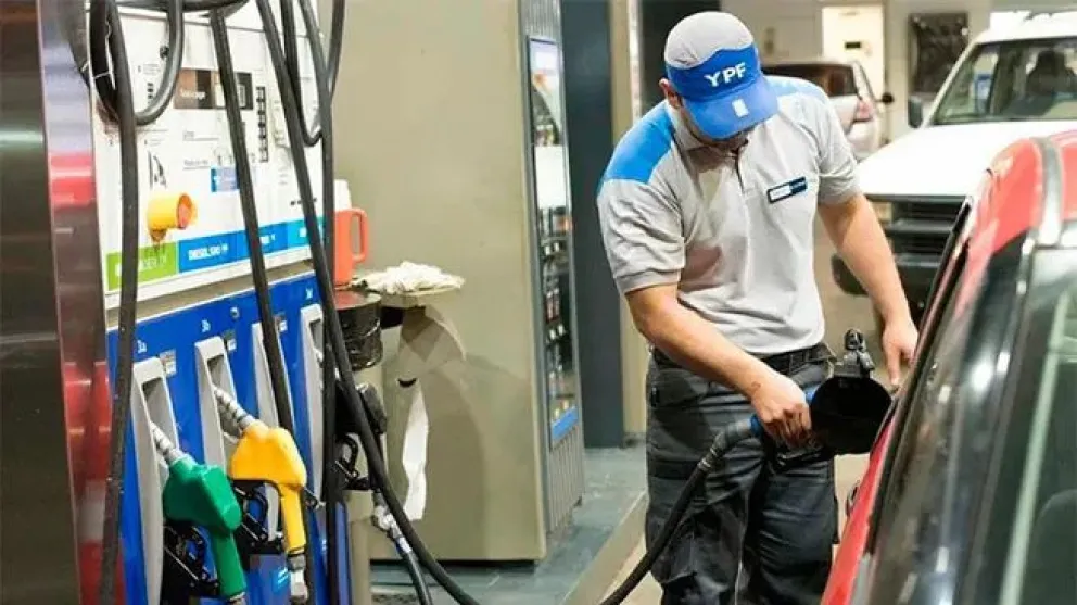 Subió el precio del combustible: los nuevos valores de YPF