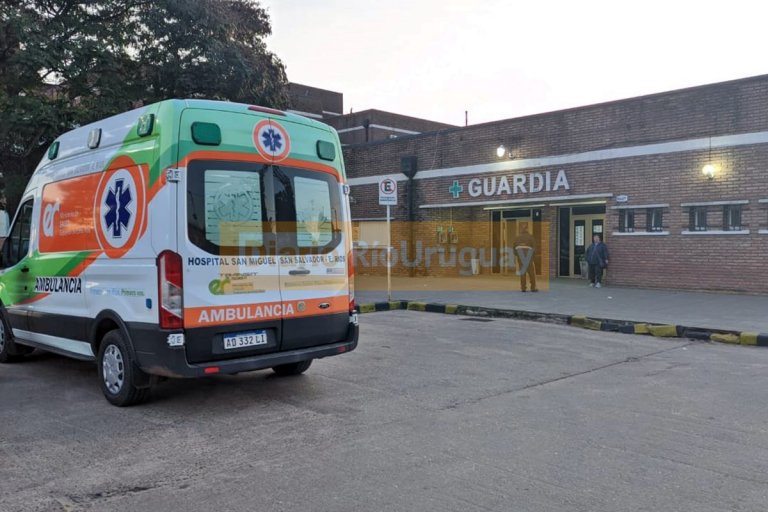 Choferes de ambulancia en Entre Rios en estado de alerta y movilización por los costos para renovar carnet