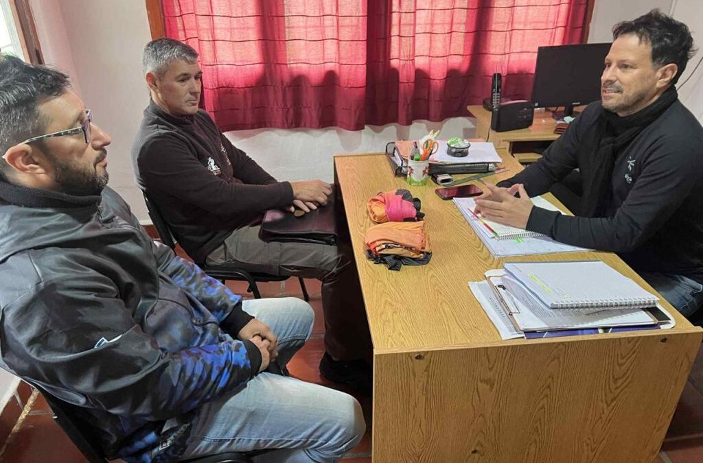 Federación recupera una histórica competencia para la región: el Tetratlón vuelve al verano entrerriano