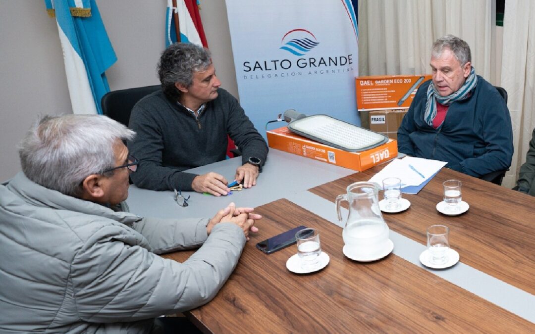 BRAVO RECIBIÓ A GALIMBERTI Y DAL MOLÍN