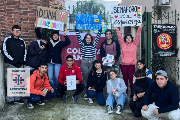 TELÉFONO PARA PELUCAS: Desde Cáritas Concordia advierten que están alimentando a gente «que nunca había ido a solicitar una ayuda»