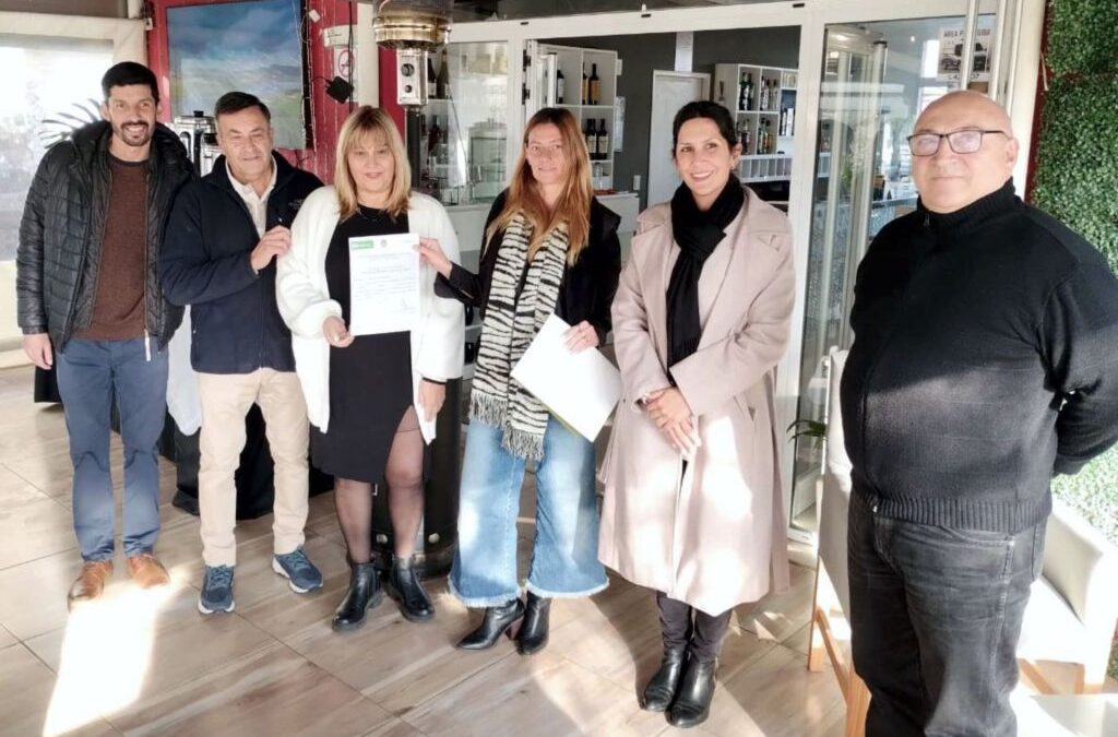Chajarí y Federación: se entregaron certificados de homologación a alojamientos turísticos