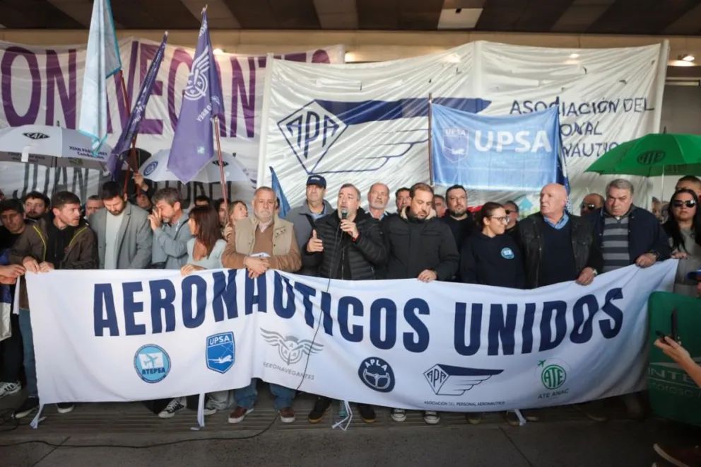 CASTA CON PELUCA…