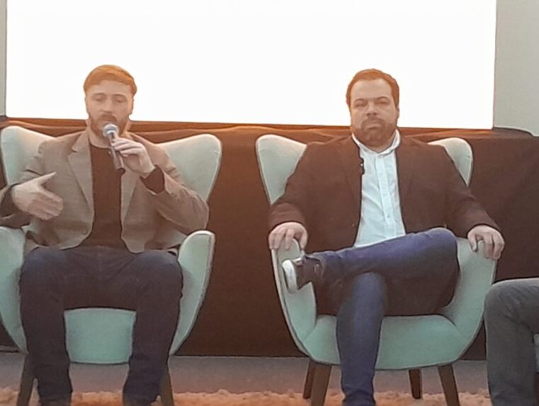 AL PRIMER CANDIDATO DE LA LLA DE ENTRE RÍOS LO DEJAN SOLO