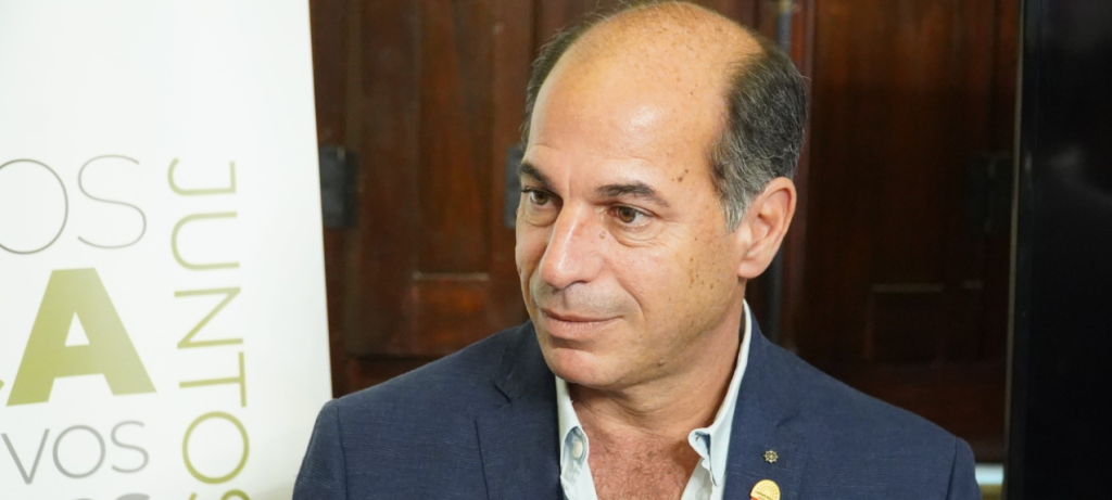 Marcelo López presentó un proyecto para evitar la privatización de la represa de Salto Grande