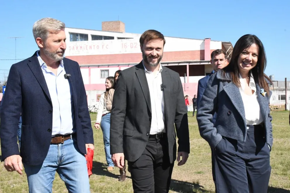 EN MEDIO DEL ESCÁNDALO POR LAS COIMAS… Sandra Pettovello y Rogelio Frigerio recorrieron en Concordia espacios del programa nacional «Centros de Familia»