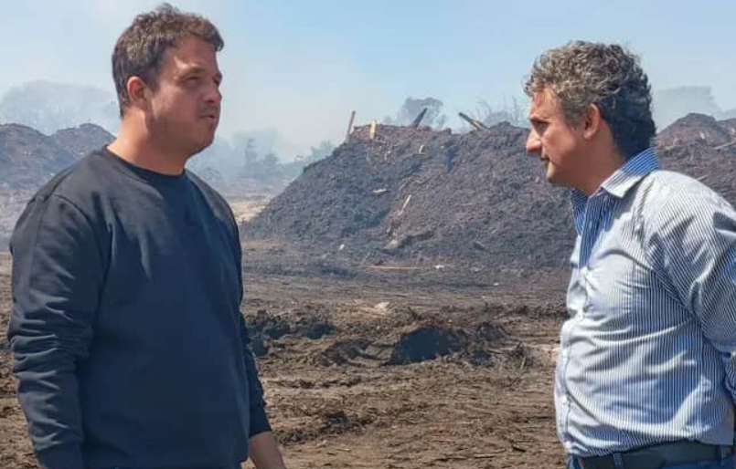 El intendente Bravo agradeció la cooperación de los madereros de Federación para ordenar y limpiar el Quemadero