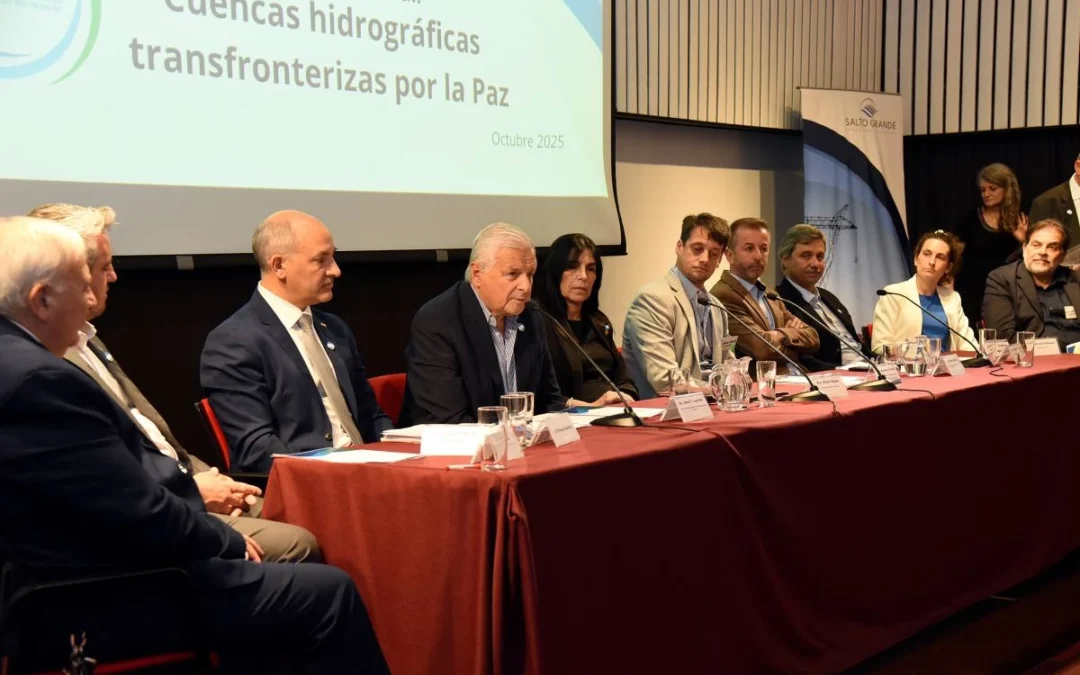 El Encuentro de “Cuencas Hidrográficas” pone en agenda la navegabilidad del río Uruguay hasta Concordia y Salto