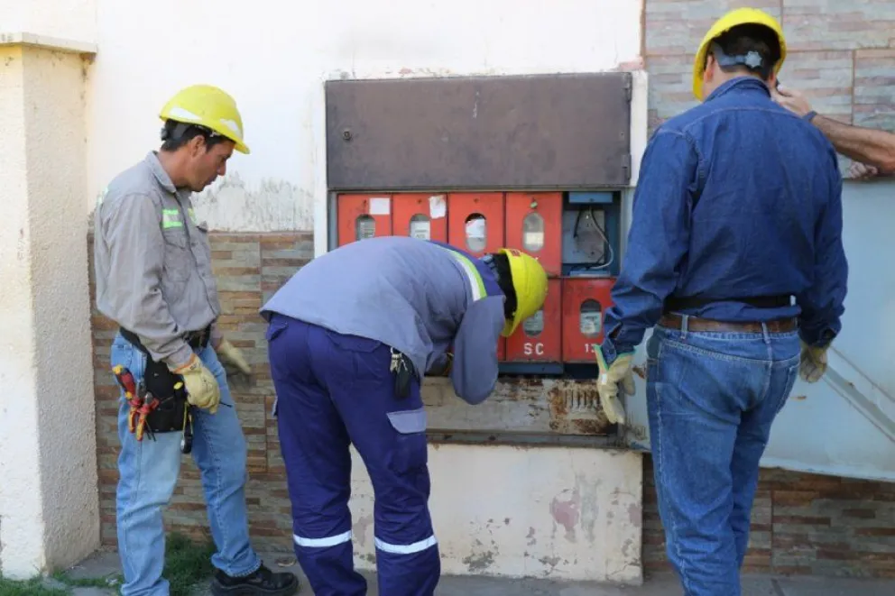 Enersa alertó sobre falsos operarios y robos en domicilios