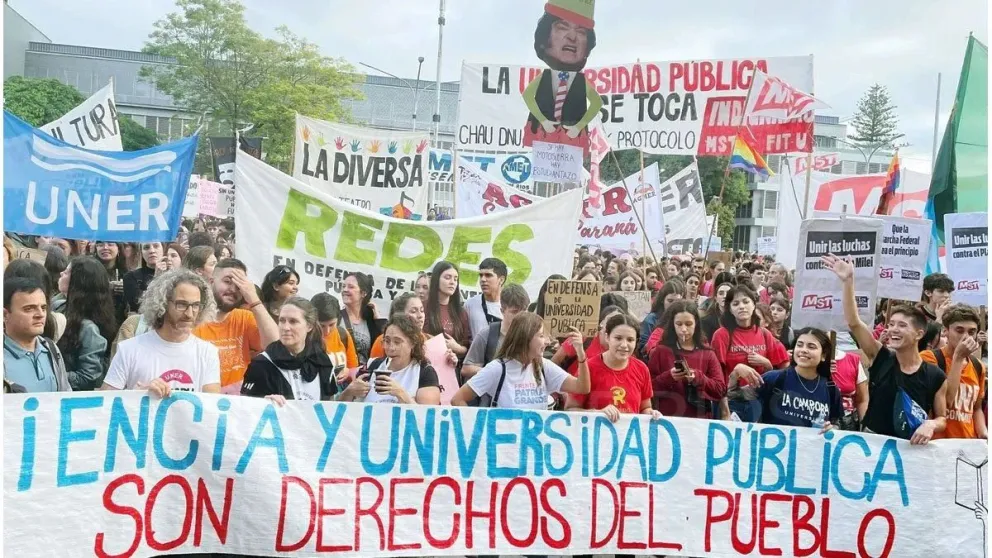 Docentes universitarios entrerrianos se suman al paro de hoy