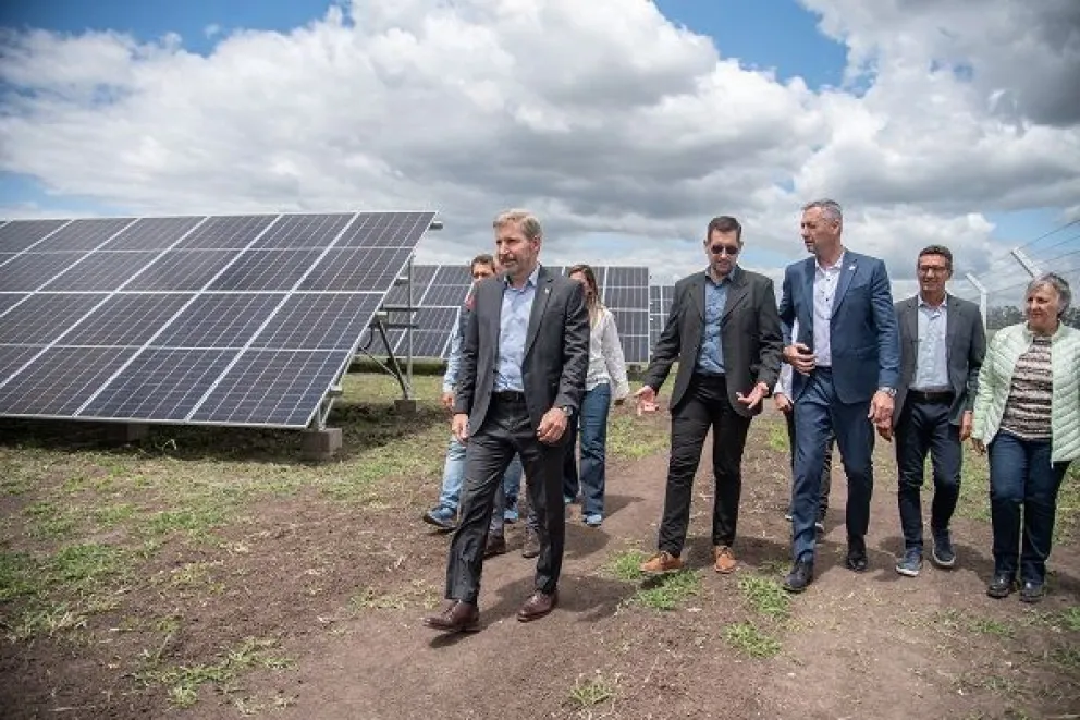 Entre Ríos profundiza su política de desarrollo sustentable con la inauguración de otro parque solar