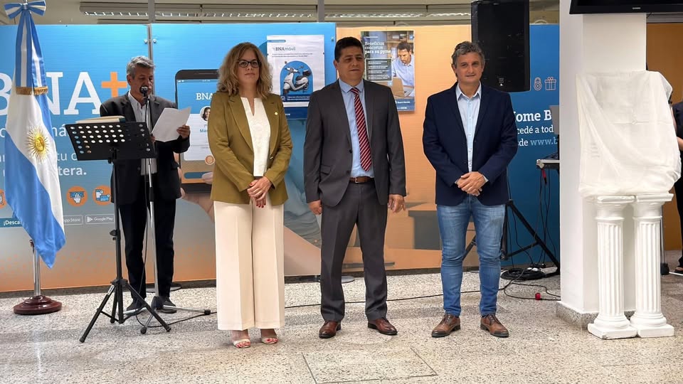 ACTO POR EL 100° ANIVERSARIO DE LA SUCURSAL FEDERACIÓN DEL BANCO NACIÓN