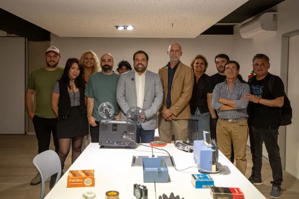 En un hecho histórico que consolida el crecimiento del sector, se inauguró la primera Cinemateca provincial