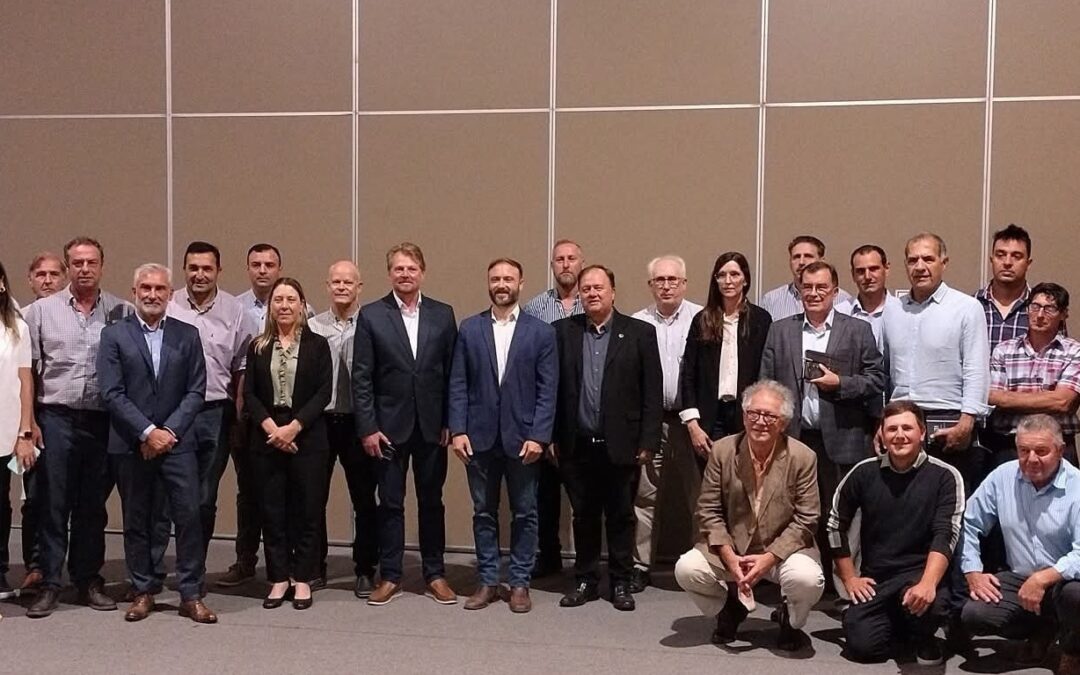 FEDERACIÓN PARTICIPÓ DE LA MESA DE TRABAJO SOBRA LA REGULARIZACIÓN DEL EMPLEO INFORMAL EN LAS PRODUCCIONES FRUTIHORTICOLA