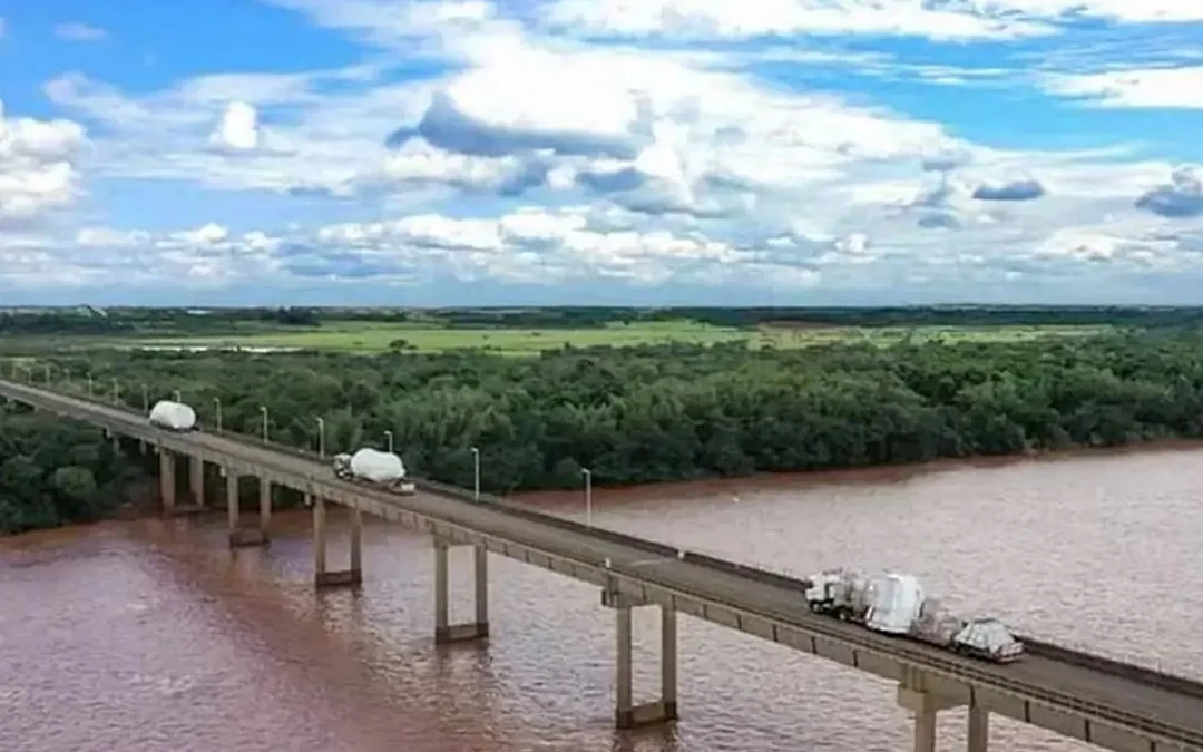 El peaje sobre el puente Santo Tomé y San Borjapasó a manos brasileñas y bajó su precio en un 90%