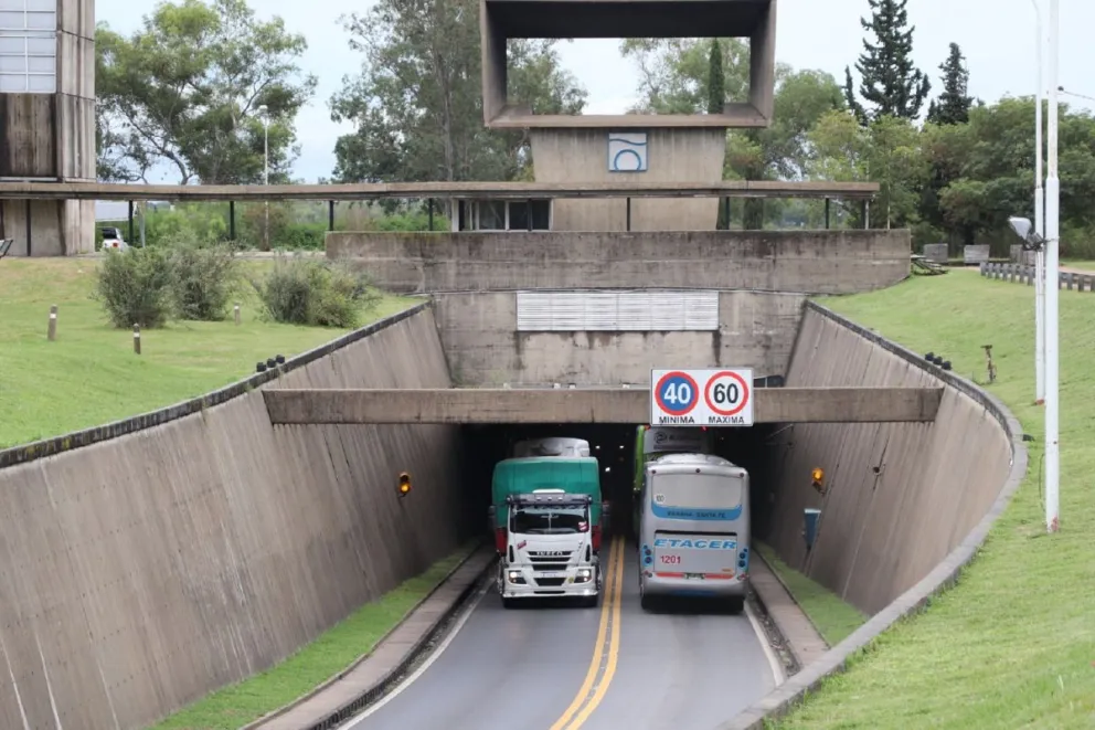 Cruzaron más de 4 millones de vehículos por el túnel subfluvial y marcó un récord