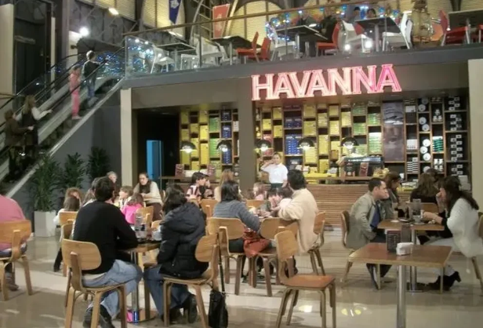 ¡Ay peluquitas… Tras 15 años el local comercial de Havanna cerró sus puertas en Paraná