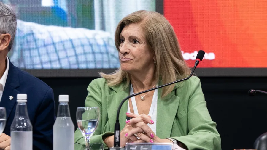 ATENTO PELUQUITAS!!! Marcha de intendentes: “Queremos que el gobierno escuche que nosotros no administramos mal”, dijo Romero