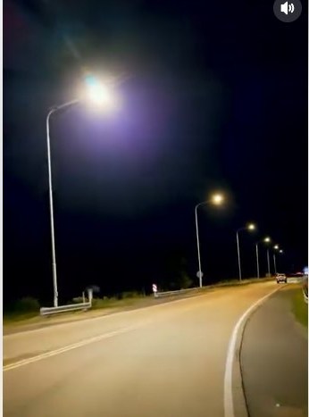 PESE A QUE SUBEN LOS PEAJES Y FRIGERIO SE SACA FOTOS EN EL ACCESO, EL MUNICIPIO DEBIÓ HACERSE CARGO DE LAS LUMINARIAS DE LA RUTA