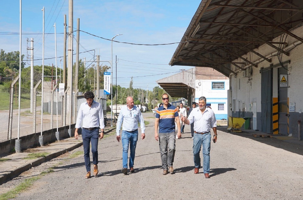 Empresario brasileño proyecta instalar un nodo logístico solar en Diamante y generar 40 empleos