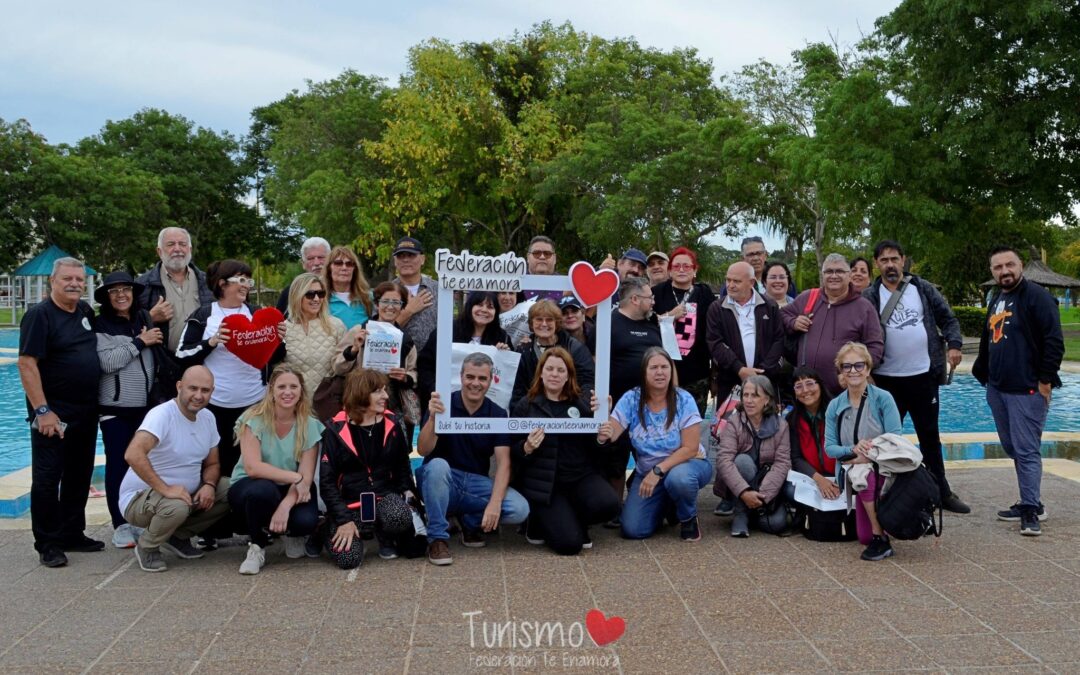 PERIODISTAS VISITAN FEDERACIÓN