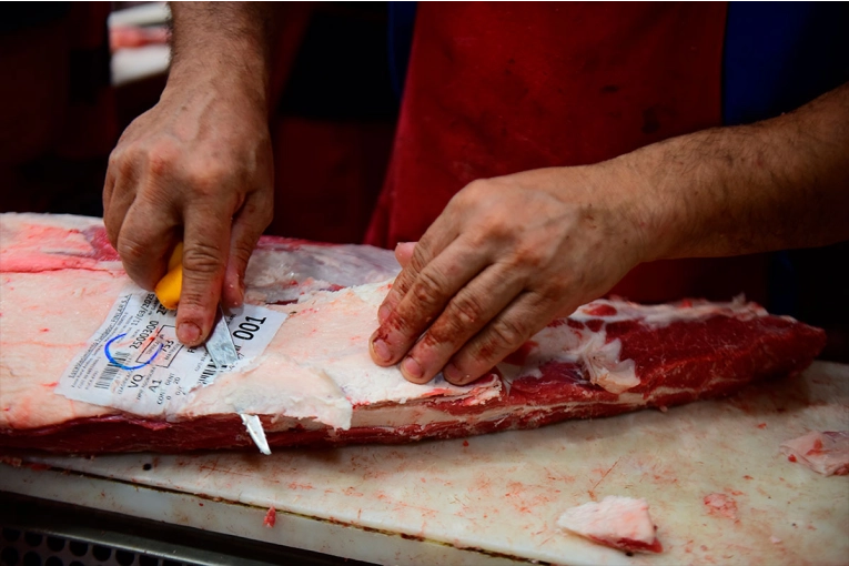 HOLA PELUQUITAS!!! El consumo de carne cayó 10% en lo que va del año
