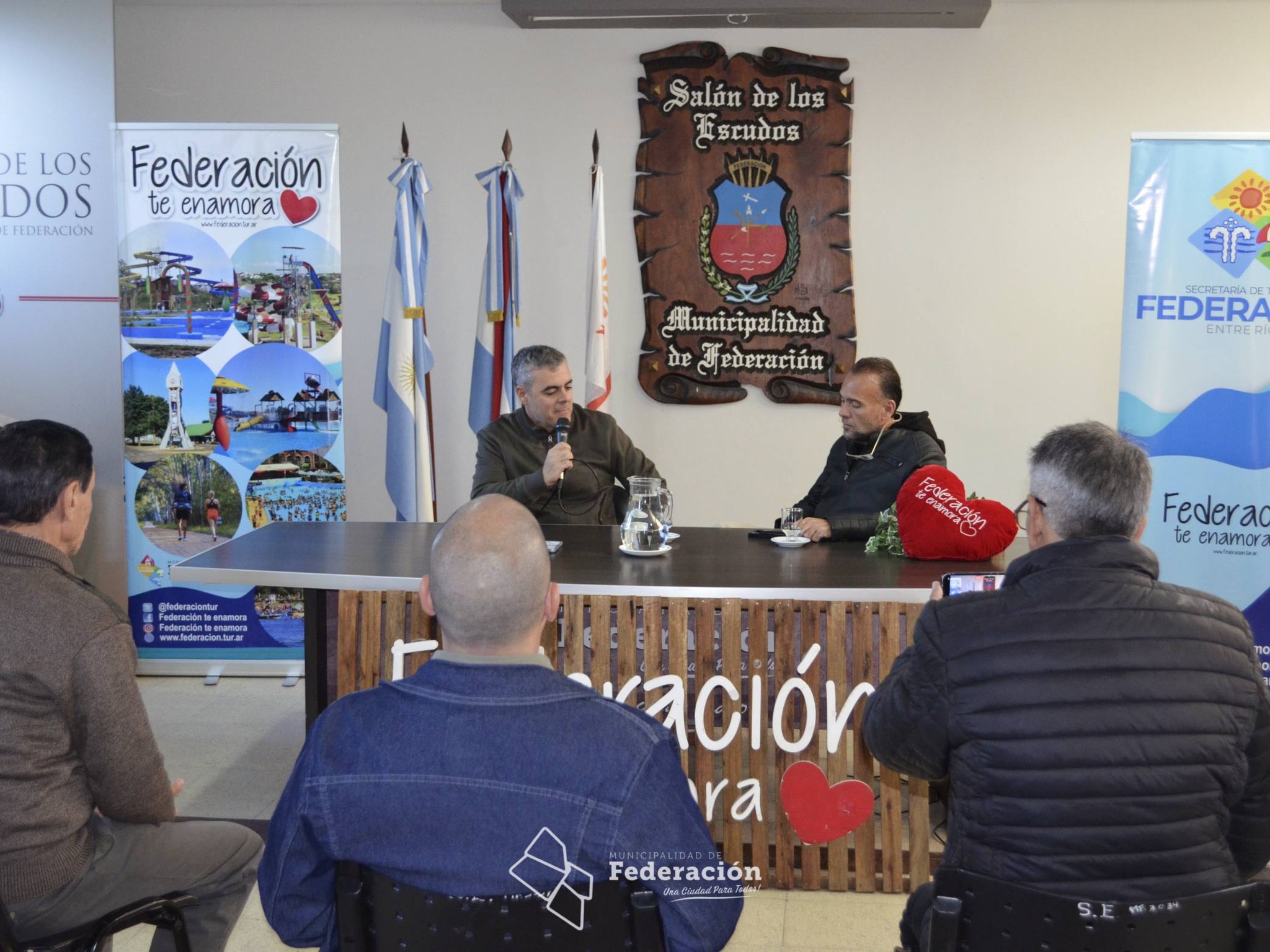 PRESENTACIÓN OFICIAL DEL «ABUELAZO TERMAL»