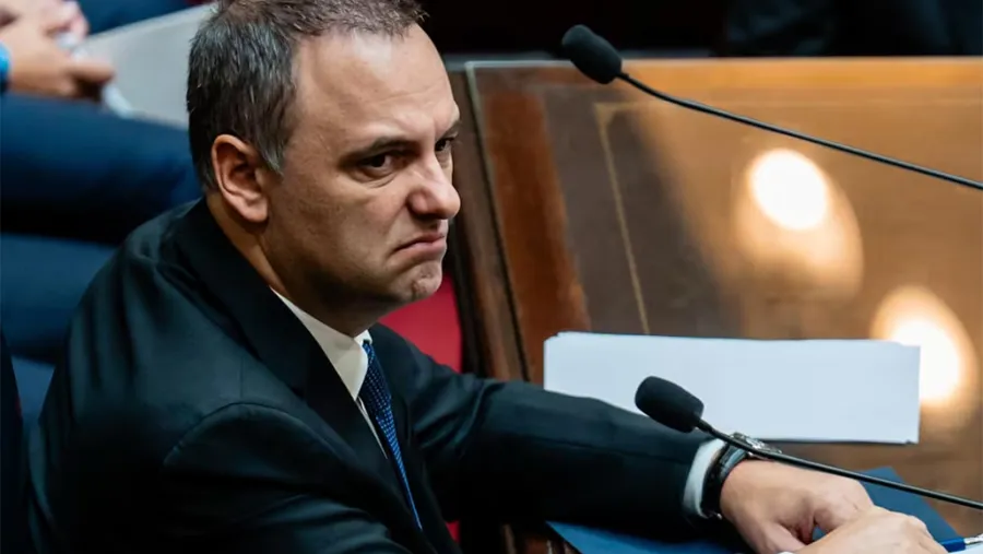 LA CASTA; Los gastos y las deudas de Manuel Adorni suman más de US$800.000: las dudas por el origen de los fondos