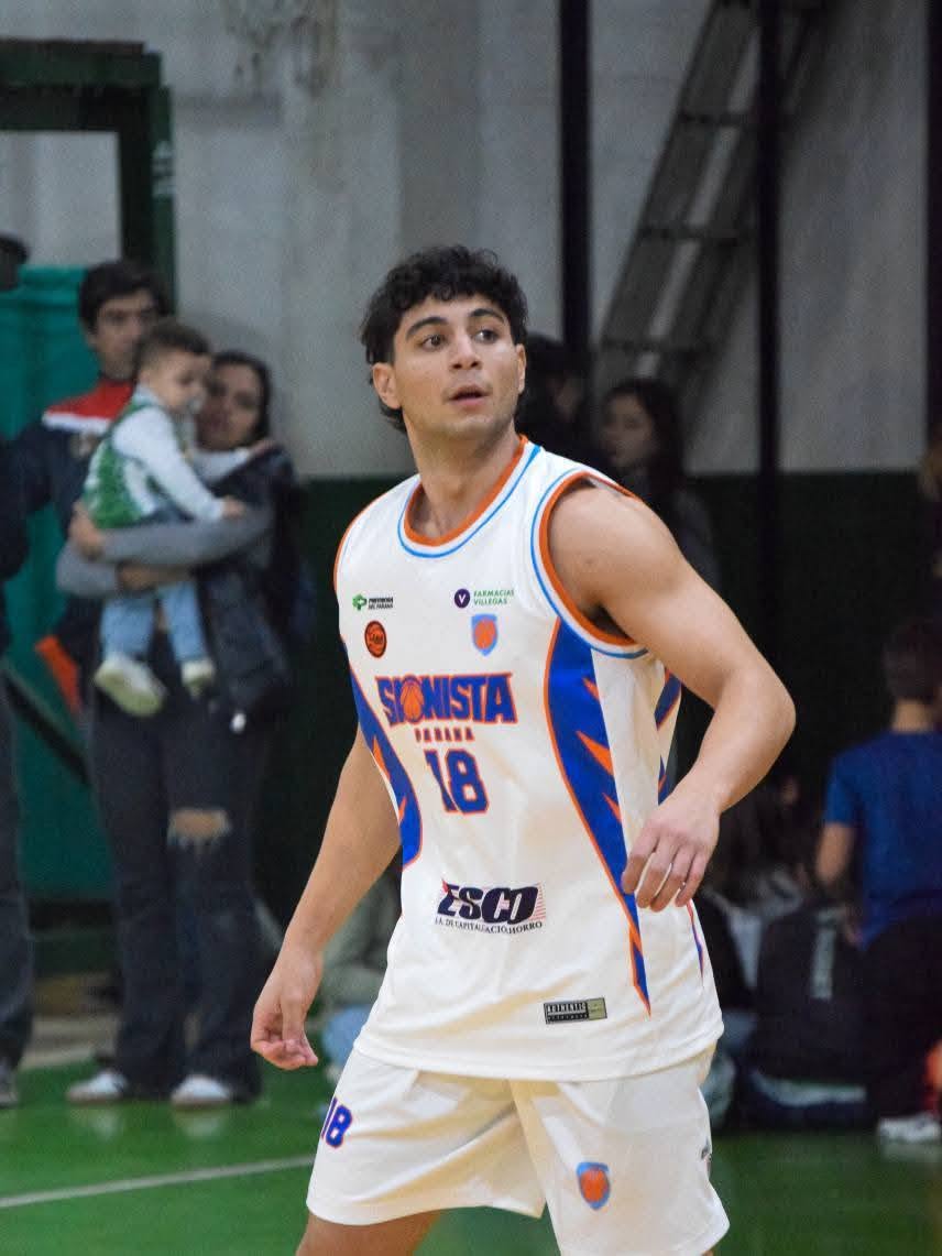 BAUTI RIGO CAMPEÓN EN BÁSQUET CON SIONISTA DE PARANÁ