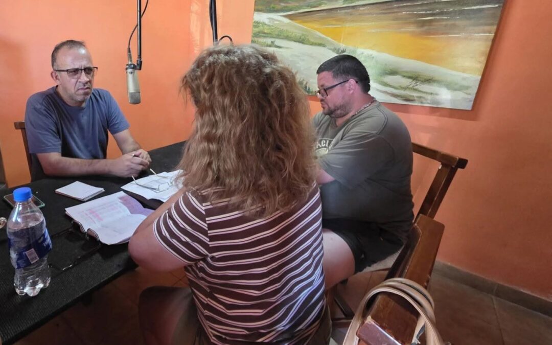 AGUSTÍN SGUERZO LANZÓ EN VIVO VARIOS TÍTULOS Y CONFRONTA CON EL OFICIALISMO