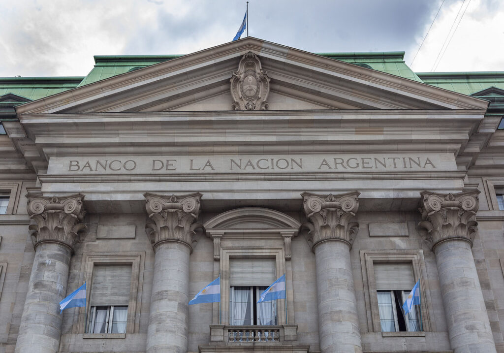 LA CASTA ¿Préstamos vip? Más de 1.100 funcionarios de Milei recibieron créditos hipotecarios del Nación