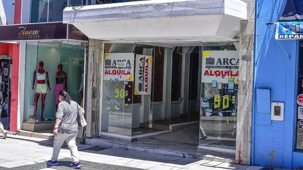 LA LIBERTAD QUE OPRIME… “Un comercio que cierra es un retroceso para los entrerrianos”, lamentó la Federación Económica de Entre Ríos.