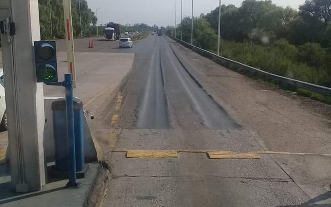 La gestión Milei solo ejecutó un cuarto del dinero recaudado específicamente para construir y mantener rutas