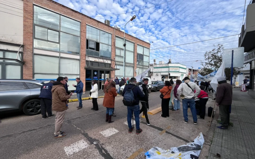 ATE Concordia convoca a marchar y protestar por la situación del PAMI
