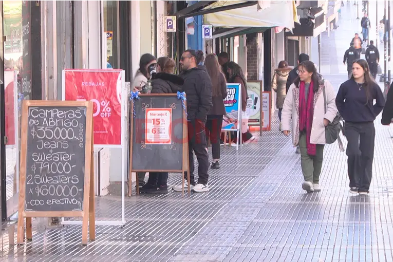 Las ventas minoristas pyme cayeron 3,8% en julio y acumulan siete meses en baja