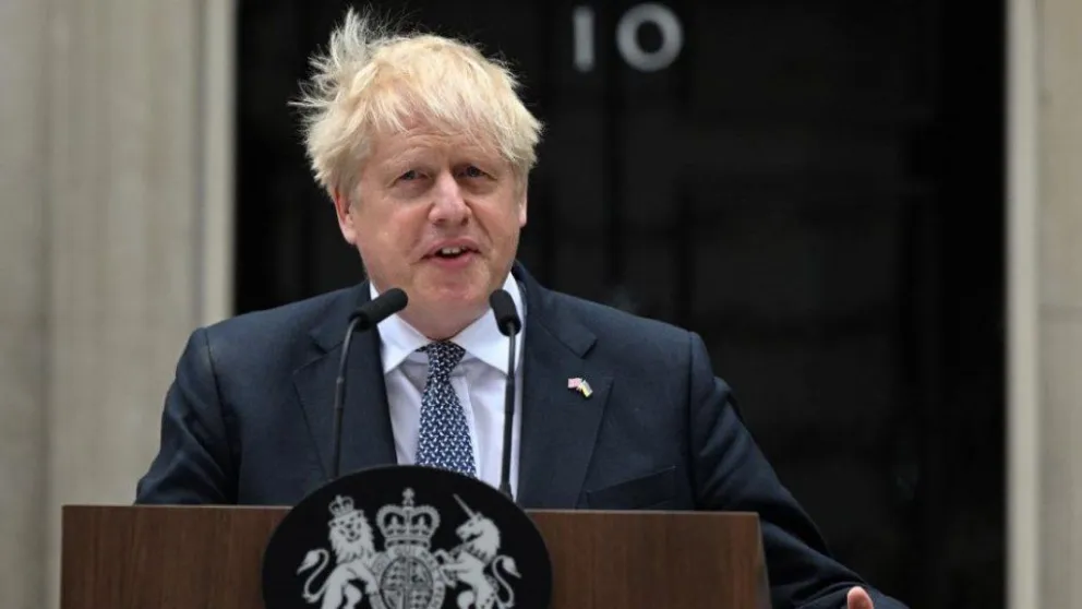 LOS INGLESES TAMPOCO LO ENTIEDEN AL PSIQUIATRICO